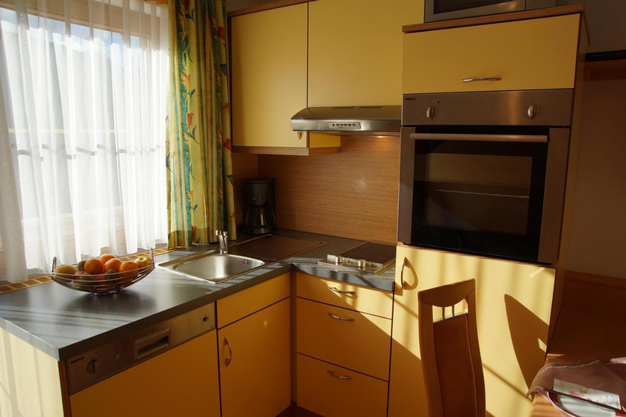 Haus Dorfblick Hotel Герлос Екстериор снимка