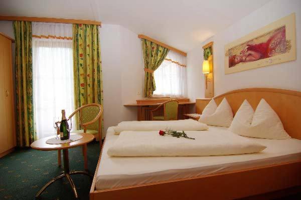 Haus Dorfblick Hotel Герлос Екстериор снимка