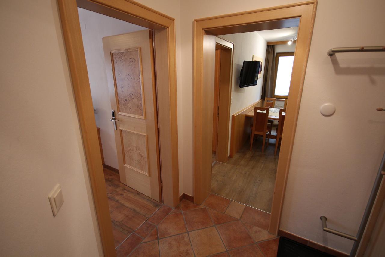 Haus Dorfblick Hotel Герлос Екстериор снимка
