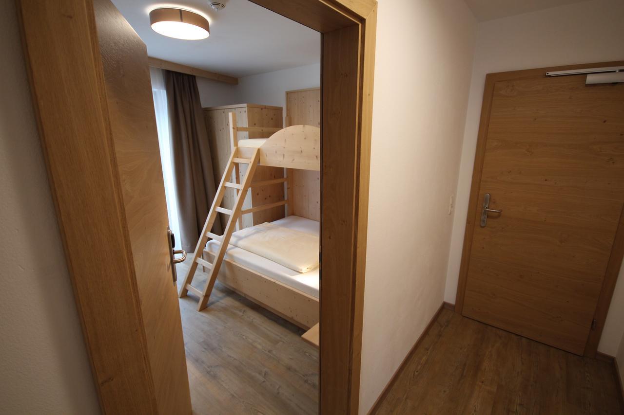 Haus Dorfblick Hotel Герлос Екстериор снимка